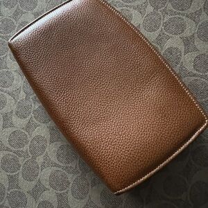 Vintage Coach Brown Pebbled Caviar Leather Zip